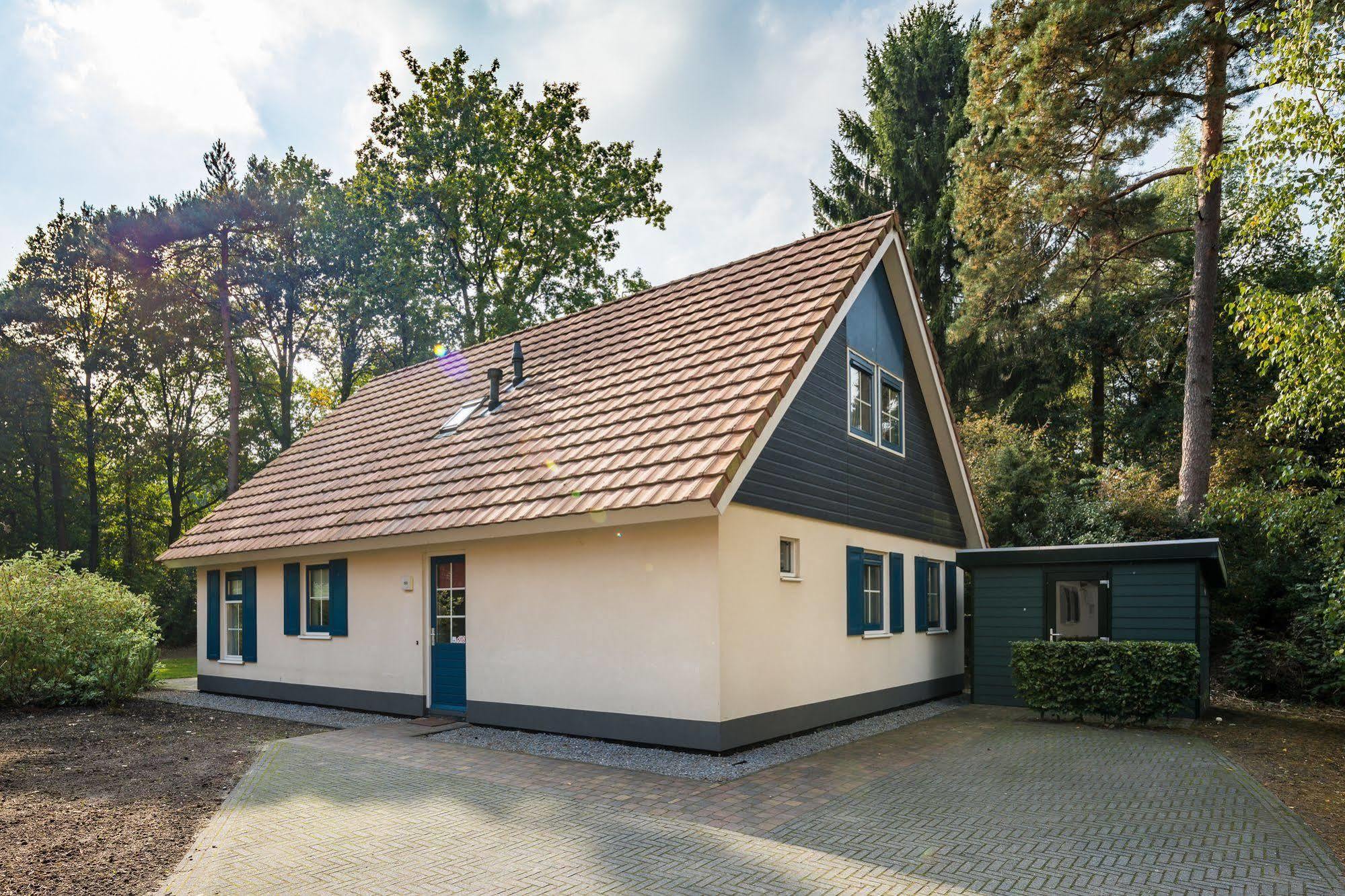 Roompot Landgoed Het Grote Zand Hooghalen Exterior foto